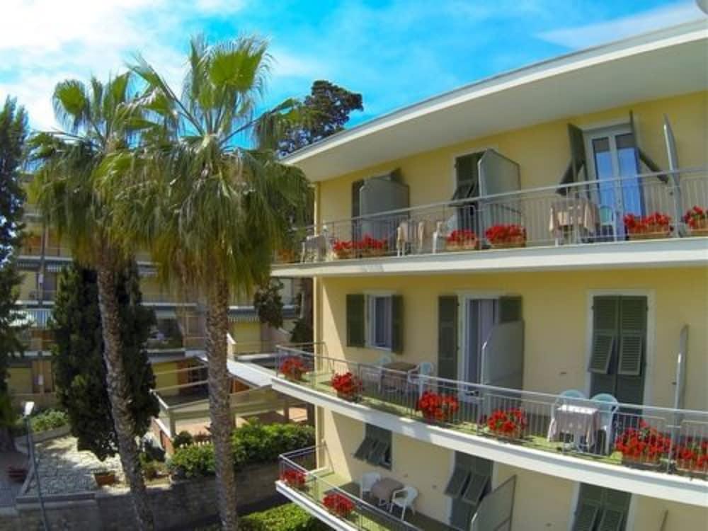 Hotel Paradiso Sanremo Esterno foto
