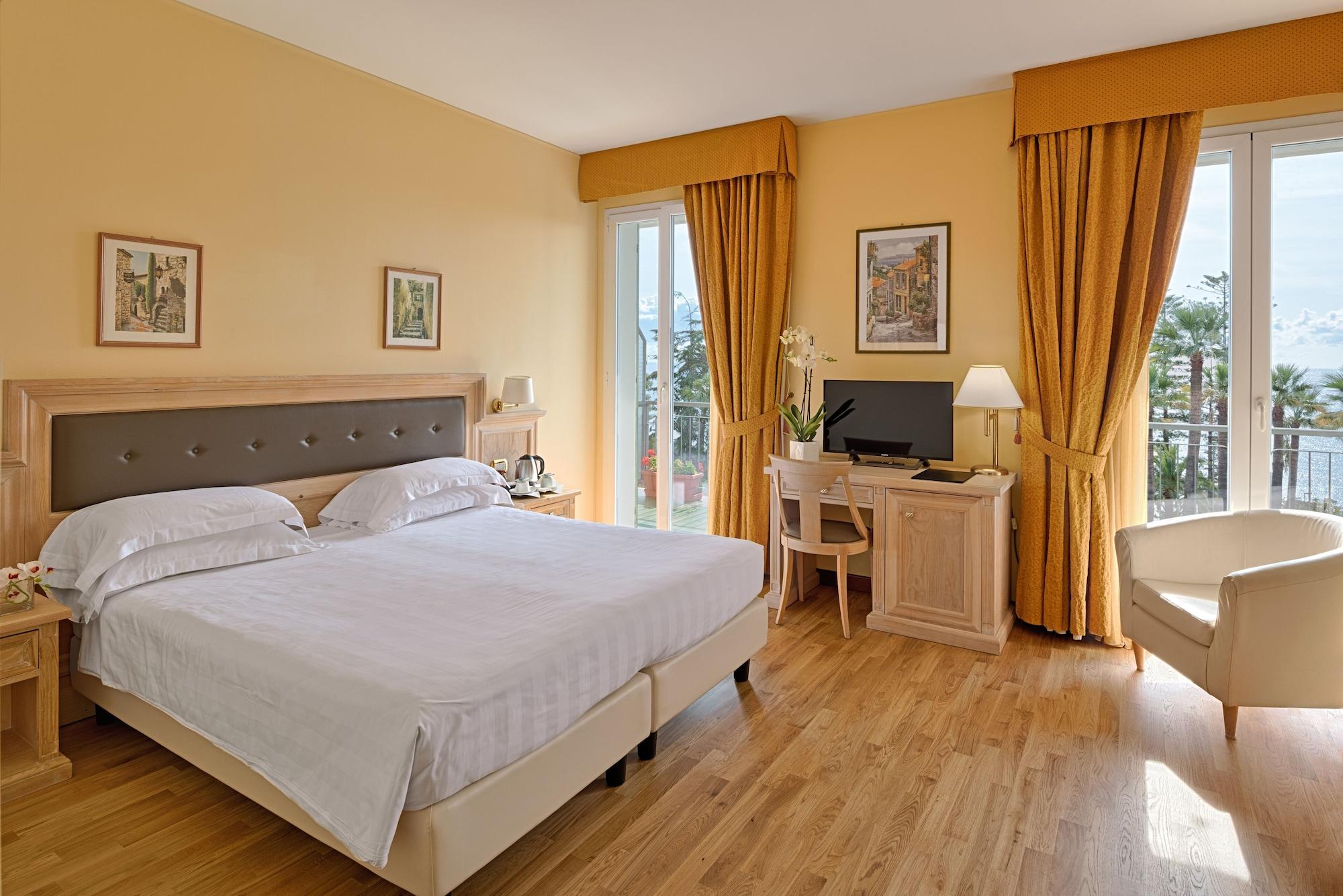 Hotel Paradiso Sanremo Esterno foto