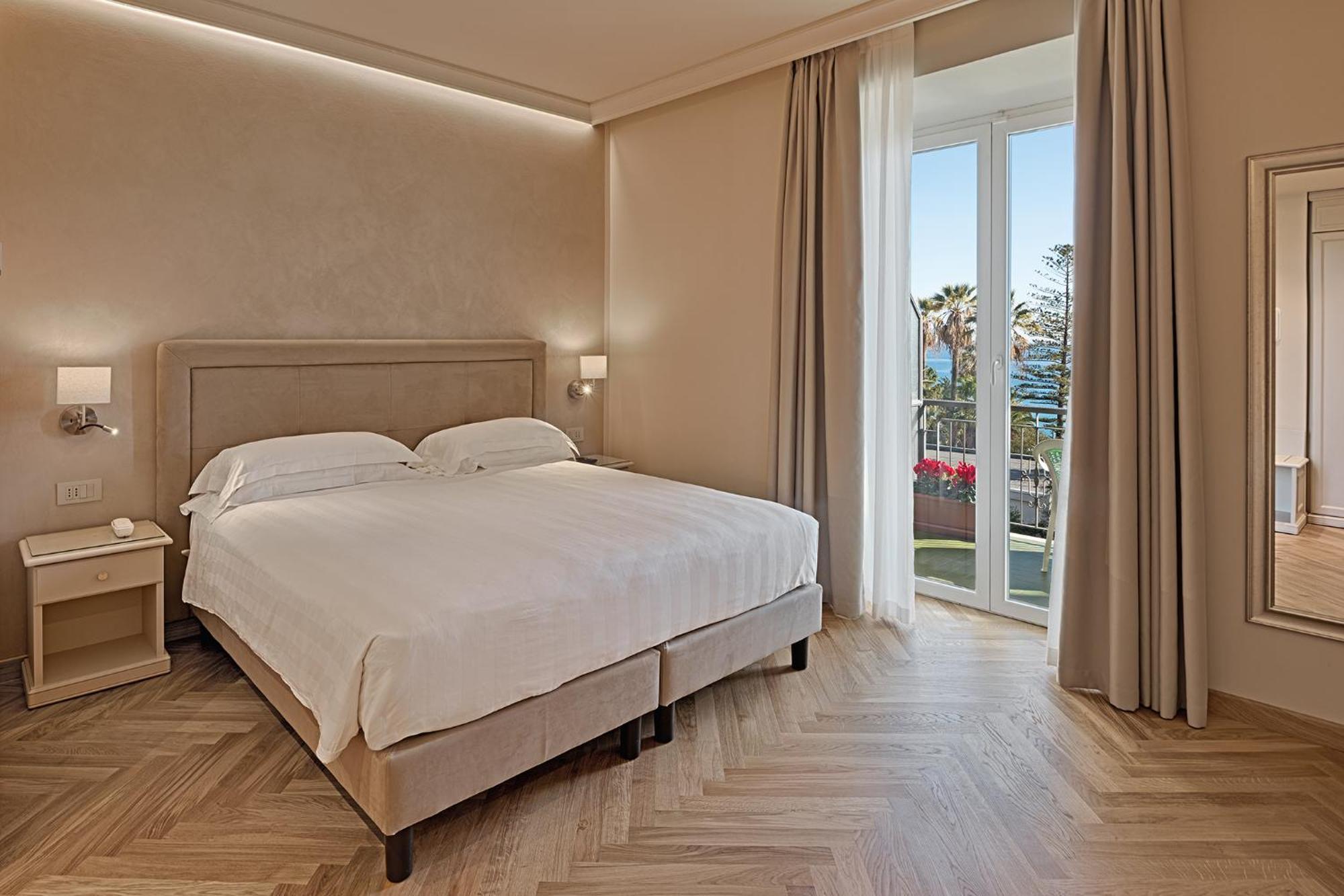 Hotel Paradiso Sanremo Esterno foto